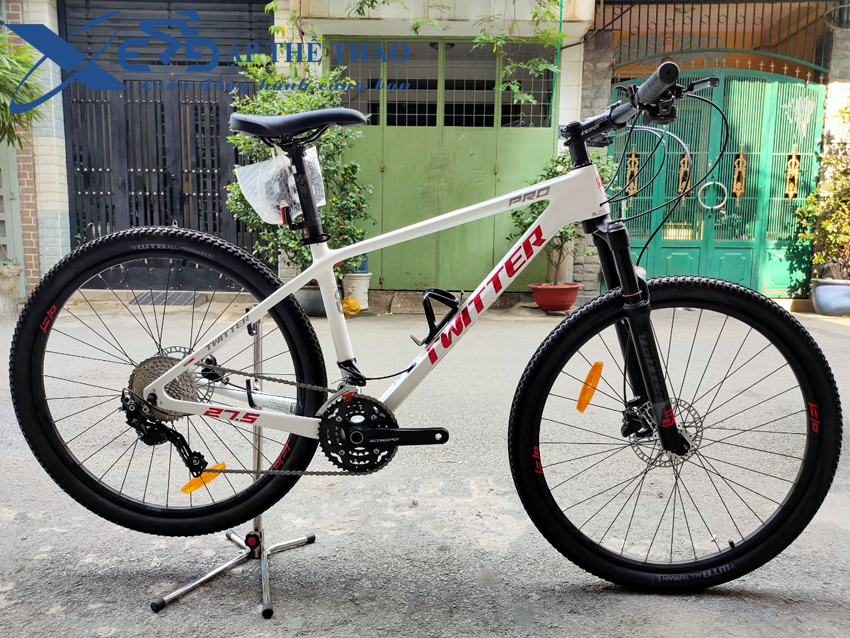 Xe đạp thể thao địa hình Twitter Leopard Pro M6000 màu trắng đỏ