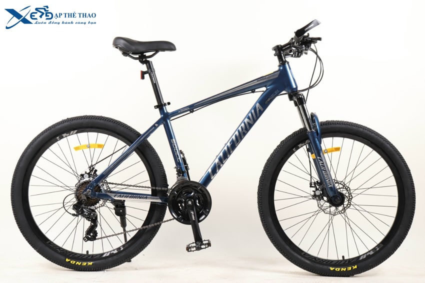 Xe đạp địa hình California 500CC màu đen xanh dương