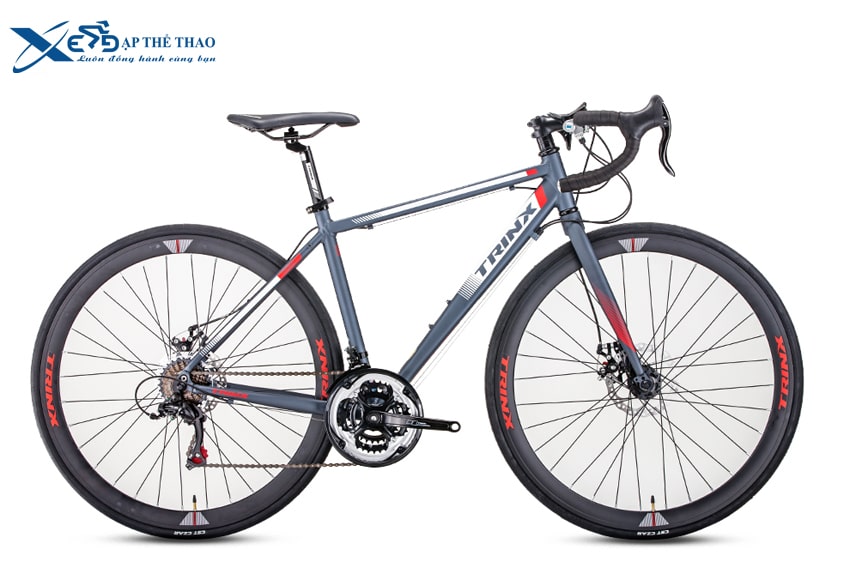 Xe đạp đua Trinx Tempo 1.1 màu xám đỏ