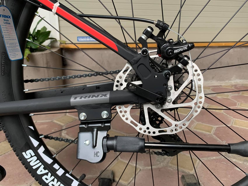 Xe đạp thể thao MTB Trinx TX20 sử dụng thắng đĩa trên cả 2 bánh 
