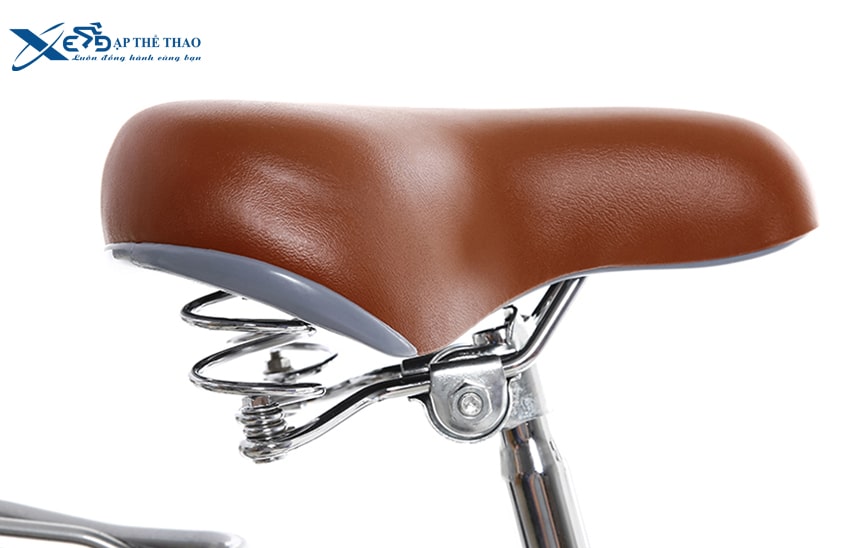 Xe đạp thể thao nữ Totem Chris có yên rộng giúp ngồi thoả mái