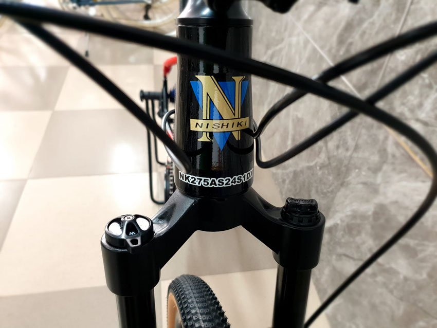 Phuộc giảm sóc trên xe đạp địa hình Nhật Bản Nishiki X1